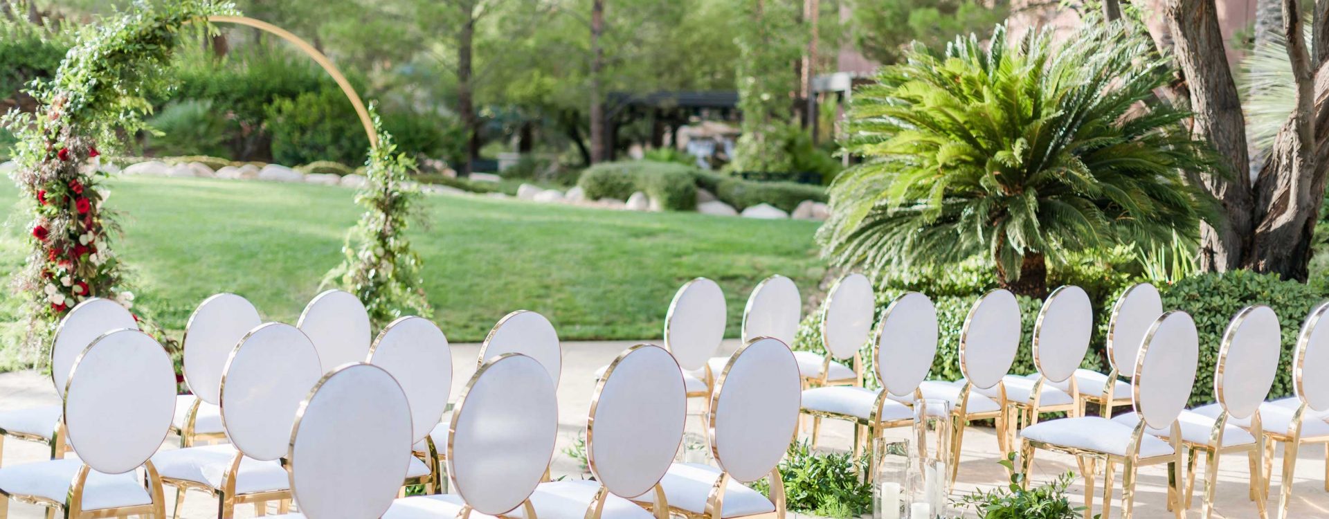 Outdoor and venue-ready sitting arrangement inspiration